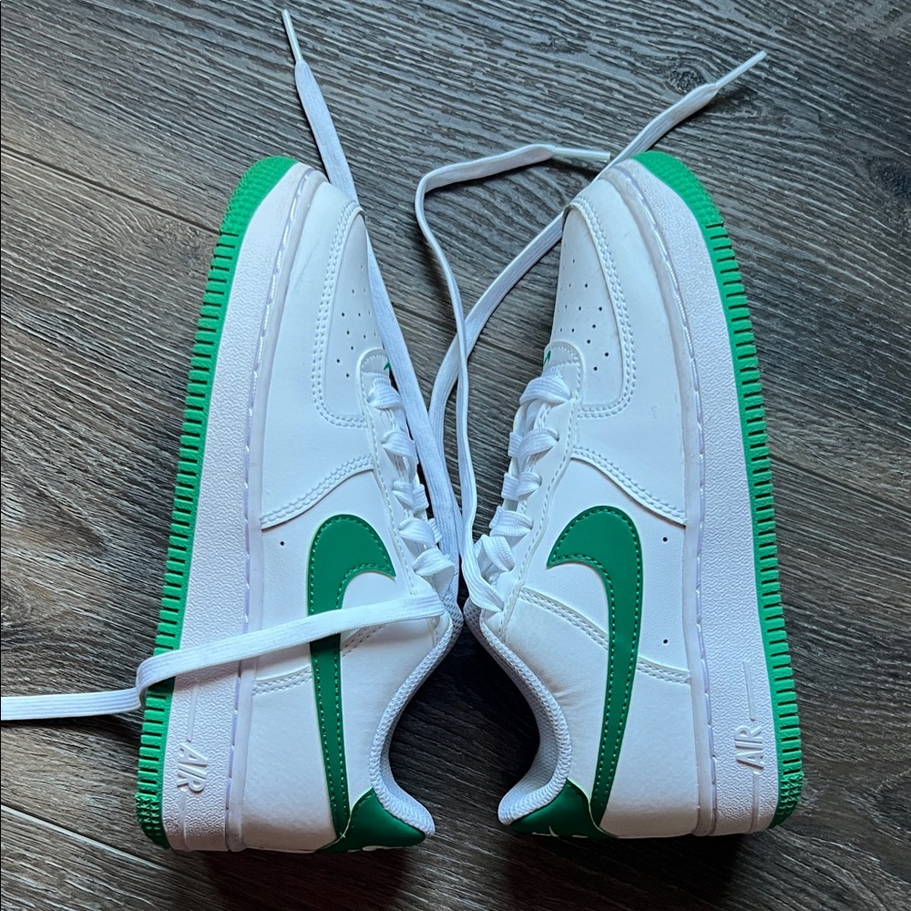 Nike Air Force White and Green Sneakers